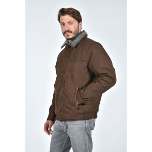 Ανδρικό μπουφάν της εταιρείας castor τύπου σουέτ σε καφέ χρώμα. Ανδρικό μπουφάν της εταιρείας castor τύπου σουέτ σε καφέ χρώμα.