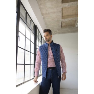 Καπιτονέ  γιλέκο indigo Makis Tselios. Καπιτονέ  γιλέκο indigo Makis Tselios.