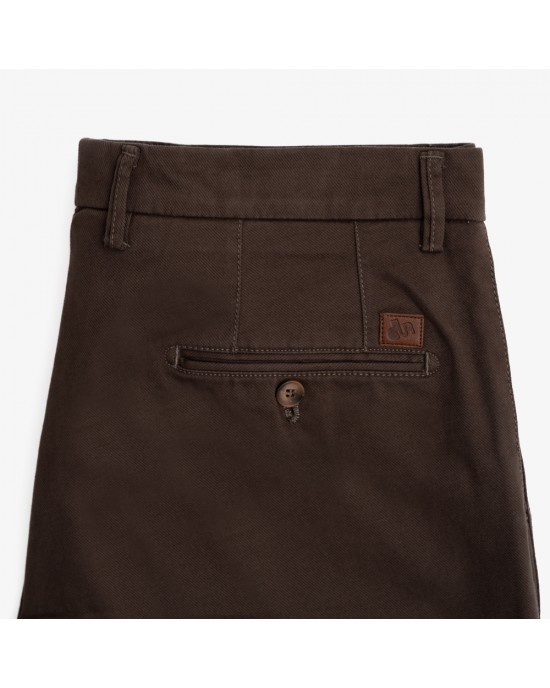 Twill chino pants in regular brown line