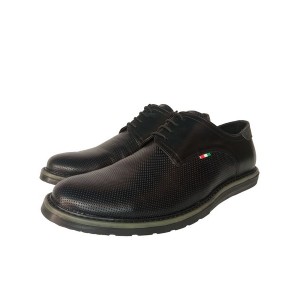 Δερμάτινο παπούτσι τρυπητό με λαδί σόλα μαύρο Δερμάτινο παπούτσι τρυπητό με λαδί σόλα μαύρο