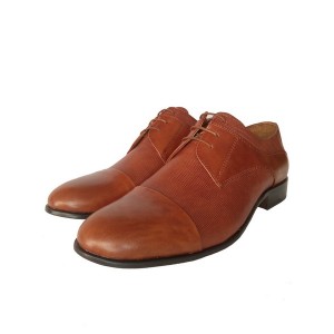 Δερμάτινο παπούτσι τρυπητό με λεπτομέρεια  στην μύτη καφέ Δερμάτινο παπούτσι τρυπητό με λεπτομέρεια  στην μύτη καφέ